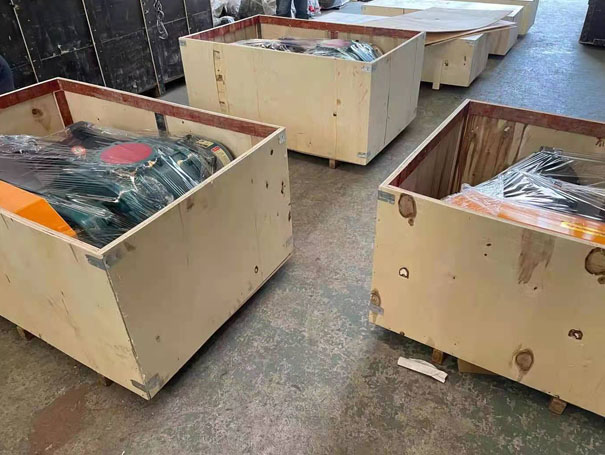 開工啦！發往佛山XQSSR150羅茨鼓風機 30KW4臺(圖1)